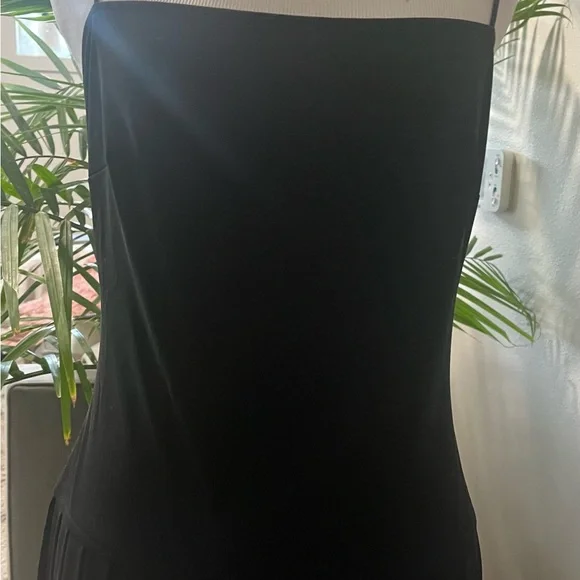 Pleated tennis dress - Picture 8 of 10